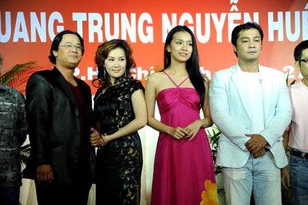 ''Tây Sơn hào kiệt'' vừa khởi quay đã bị dọa kiện